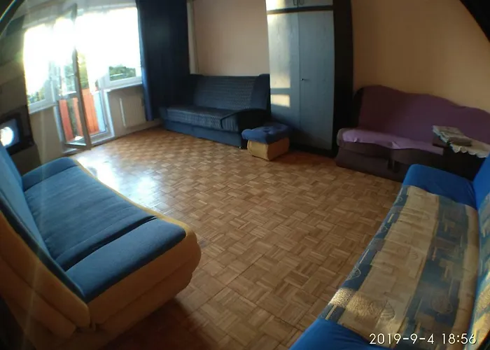 2020 Zwyciestwa 18 - Mieszkanie / Kawalerka / Appartement